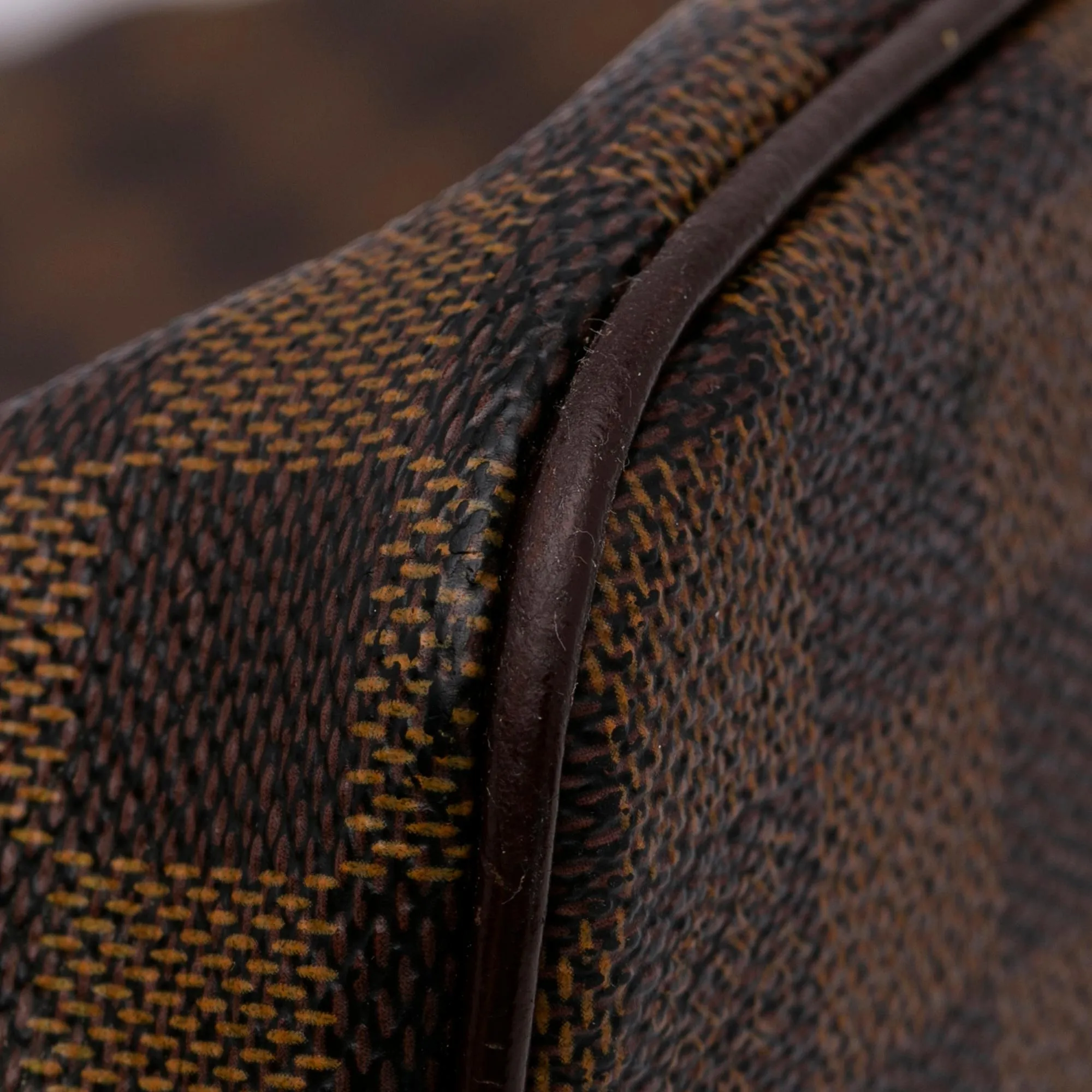 Louis Vuitton Damier Ebene Saleya GM (SHG-Ak1ZIk)