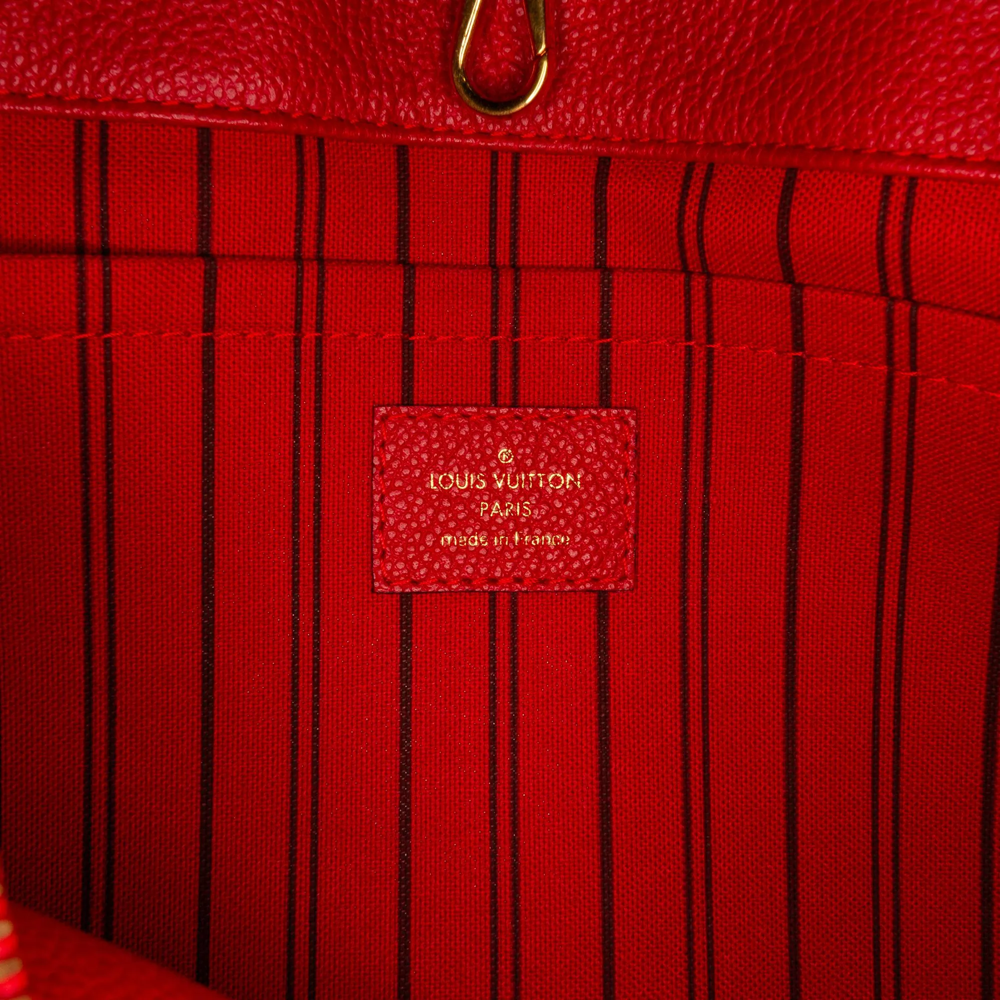 Louis Vuitton Monogram Empreinte Montaigne MM (SHG-OBQXdZ)