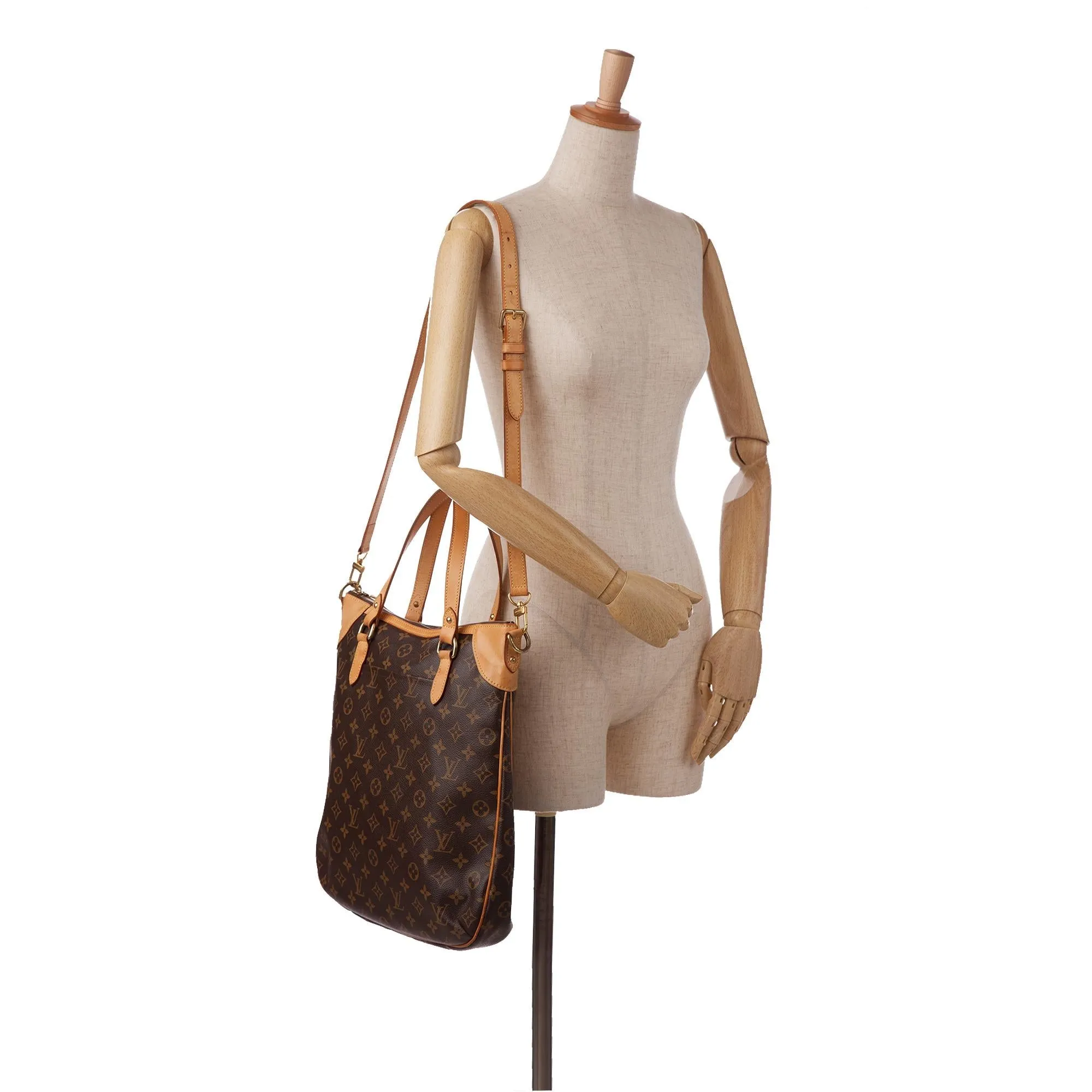 Louis Vuitton Monogram Odeon GM (SHG-MksxeE)