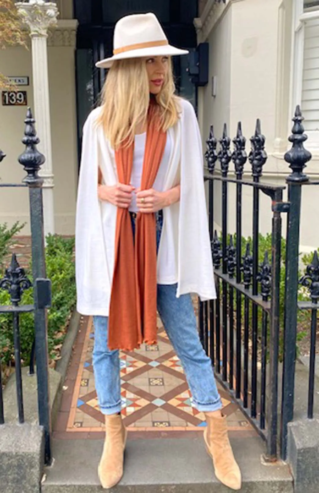 Rome Waistcoat Cape